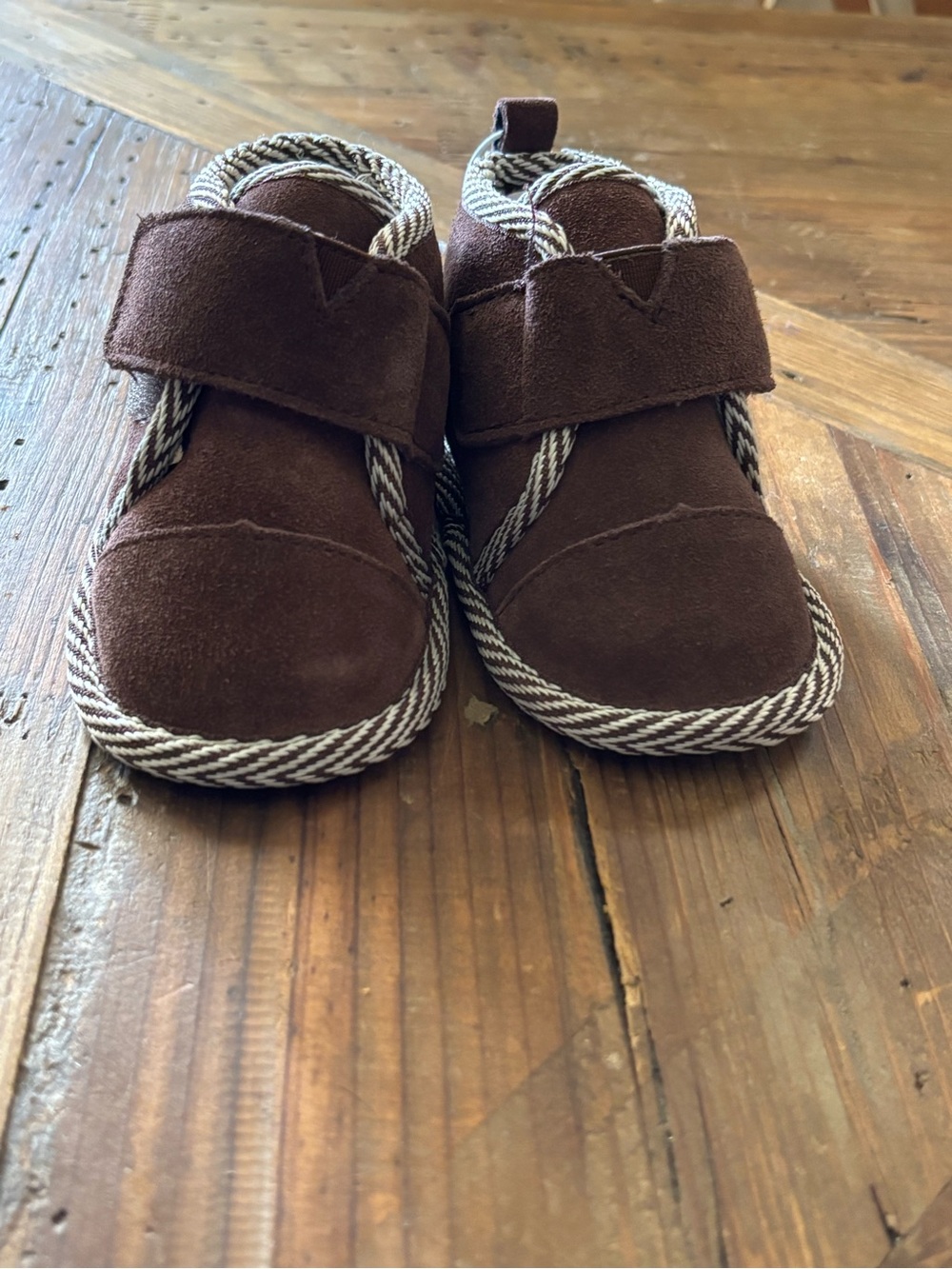 BearPaw Baby 6-12M Chocolate Brown Real Leather Moccasins with Braided Trim - Picture 3 of 5